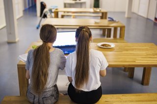 Le canton de Vaud compte actuellement plus de 12'000 bénéficiaires EVAM. Parmi eux, on dénombre toujours plus d'enfants et de jeunes, soulignent les autorités (archives).